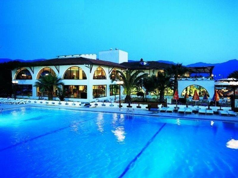 דבוטלאר Palm Wings Beach Resort Spa Kusadasi מראה חיצוני תמונה